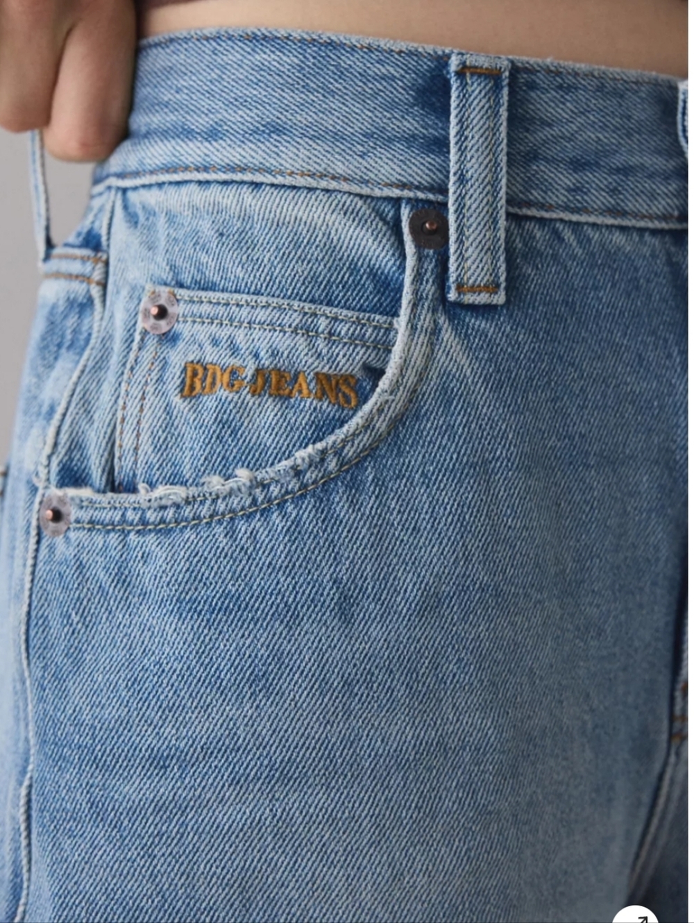 BDG Logan Buckle Baggy Barrel Jean, size 24 - Picture 12 of 16